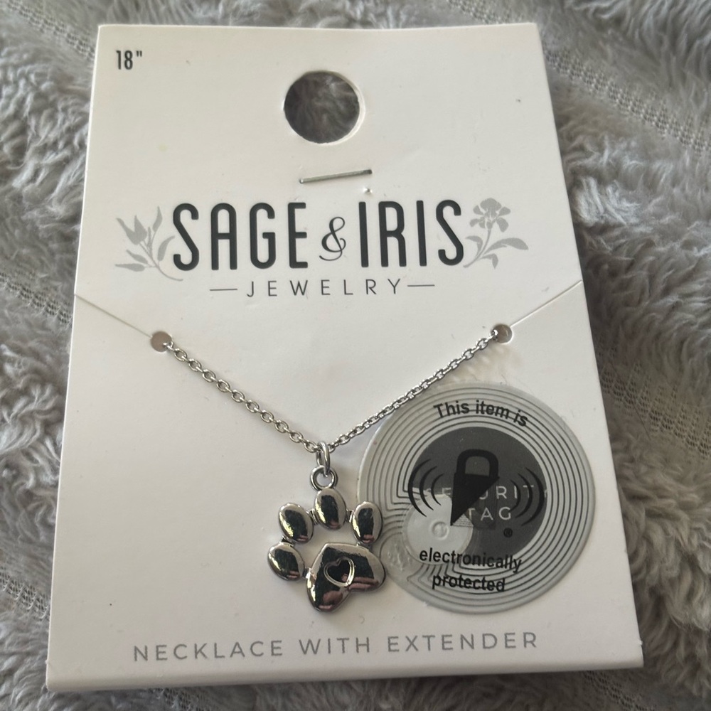 Sage & Iris Silver Paw Necklace NWT
